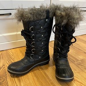 Sorel Joan of Artic boot